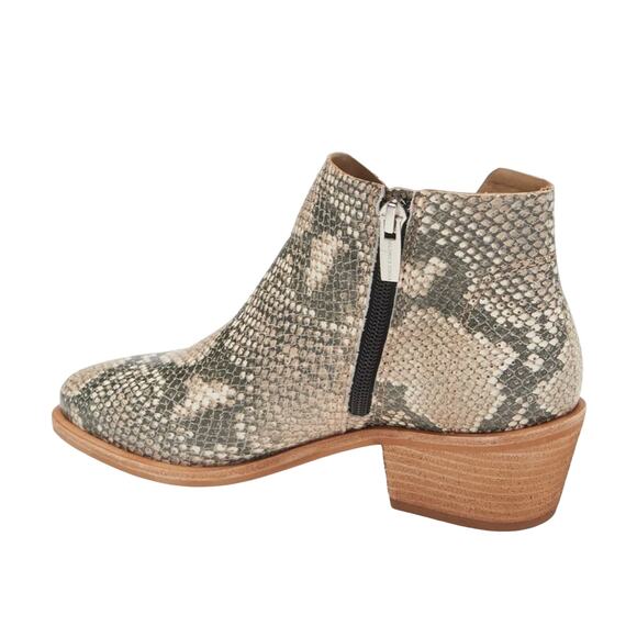 Vince Camuto Arendara Warm Roccia Snake Print Leather Booties Size 6.5M New - Picture 2 of 7